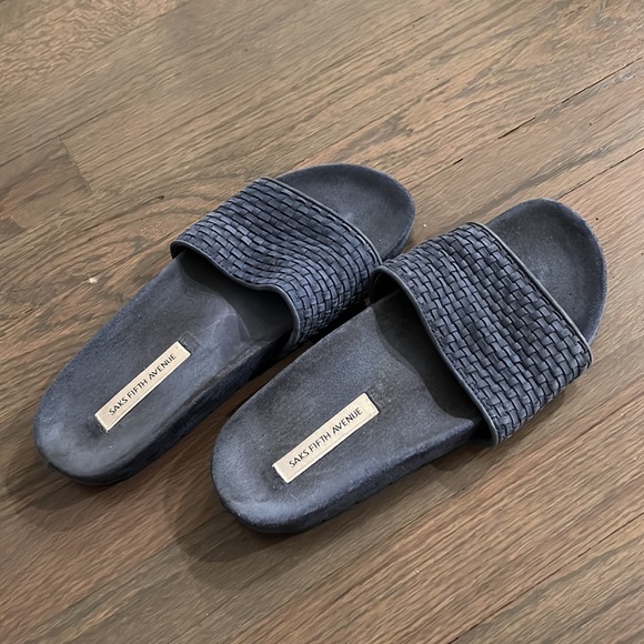 Saks fifth Avenue slide - Picture 2 of 2